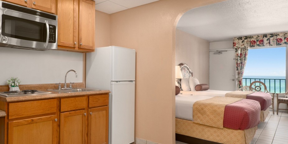 Days Inn Beach Efficiency Room