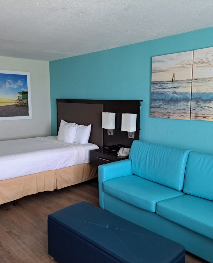 Family Suite Days Inn Beach